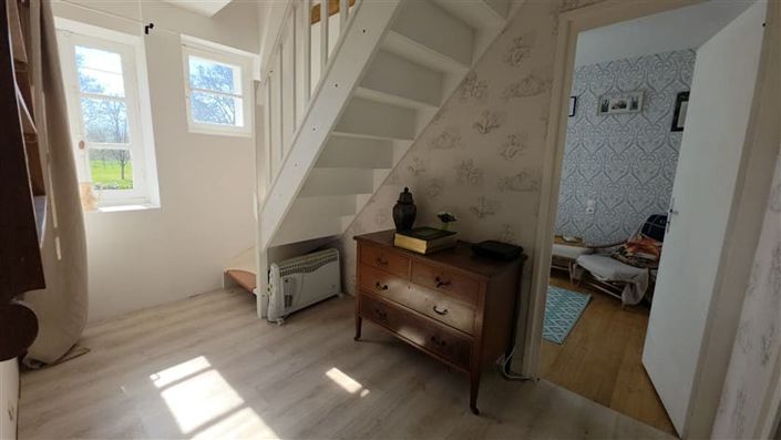 Image No.24-3 Bed House for sale