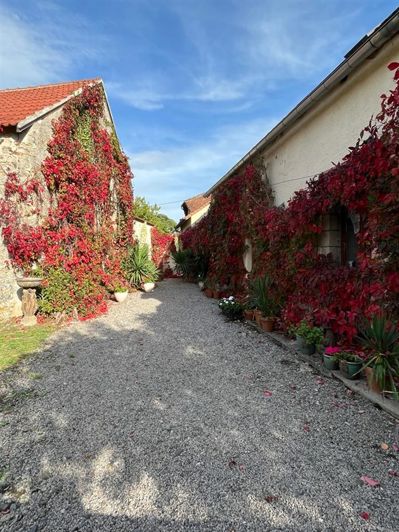 Image No.23-3 Bed House for sale