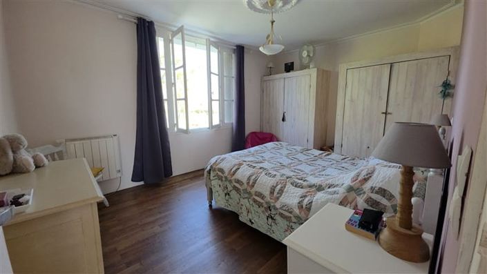 Image No.23-3 Bed House for sale