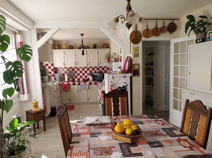 Image No.5-4 Bed House for sale