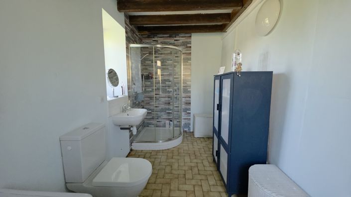 Image No.9-Propriété de 3 chambres à vendre à Jouac