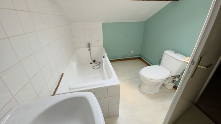 Image No.29-6 Bed House for sale