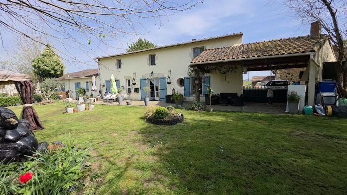 Image No.3-Propriété de 5 chambres à vendre à Nouic