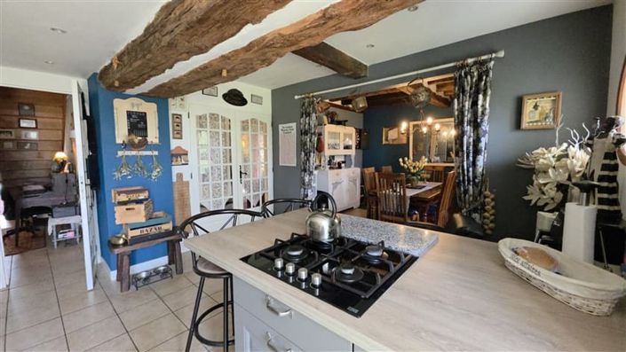 Image No.6-5 Bed Property for sale