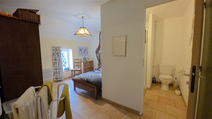 Image No.22-5 Bed House for sale