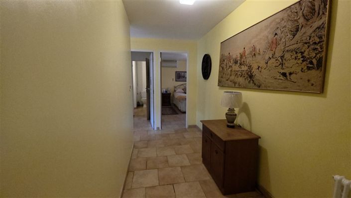 Image No.25-5 Bed House for sale