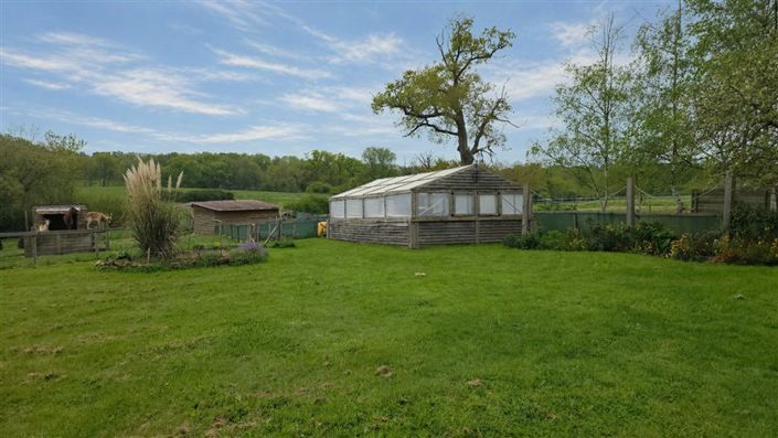 Image No.30-5 Bed House for sale