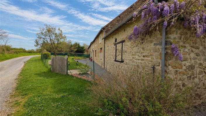 Image No.30-5 Bed House for sale