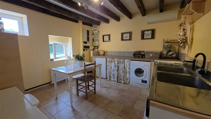 Image No.5-5 Bed House for sale