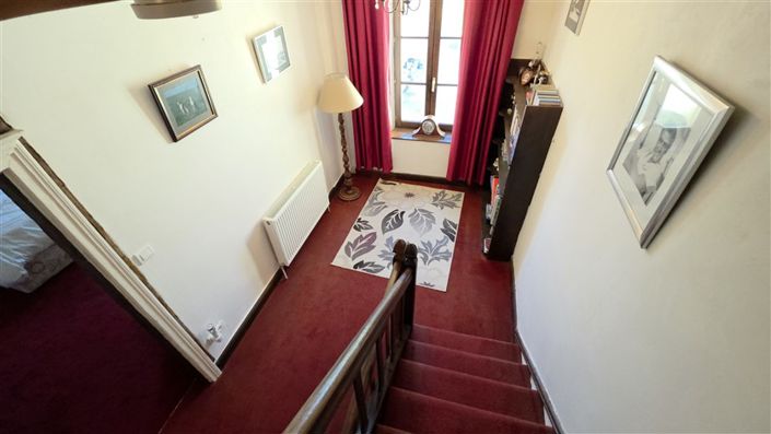 Image No.23-5 Bed House for sale