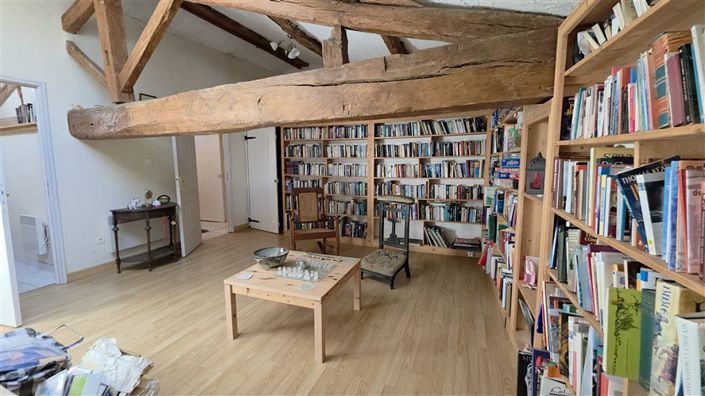 Image No.22-5 Bed House for sale