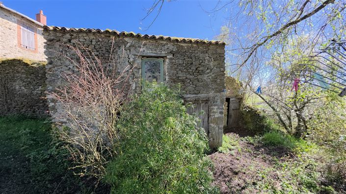 Image No.7-5 Bed House for sale