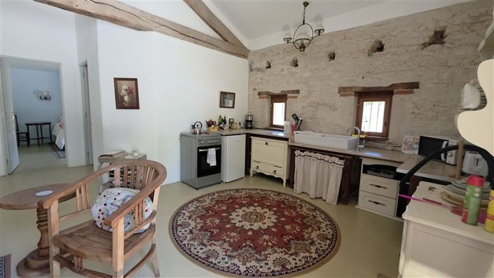 Image No.21-Propriété de 9 chambres à vendre à Alloue