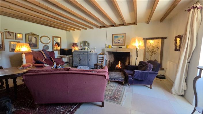 Image No.6-Propriété de 9 chambres à vendre à Alloue