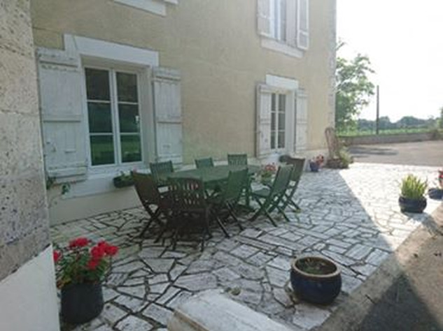 Image No.42-9 Bed Chateaux for sale