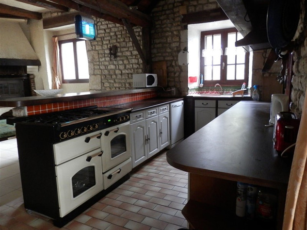 Image No.8-Châteaux de 9 chambres à vendre à Chef-Boutonne