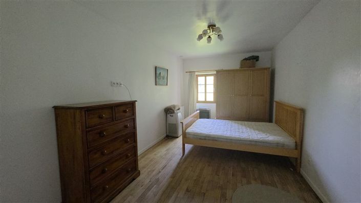 Image No.14-3 Bed Land for sale