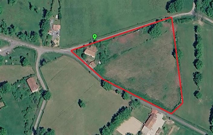 Image No.22-3 Bed Land for sale