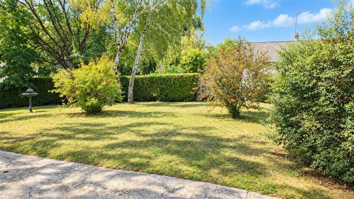 Image No.14-6 Bed Property for sale