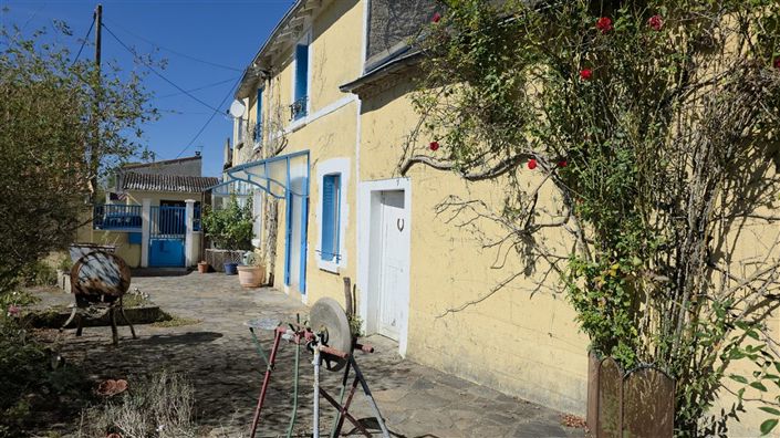 Image No.27-6 Bed House for sale