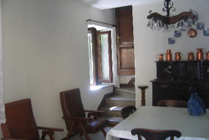 Image No.2-2 Bed Semi-Detached for sale