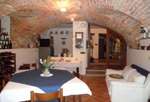 Image No.5-Propriété de 3 chambres à vendre à Canale