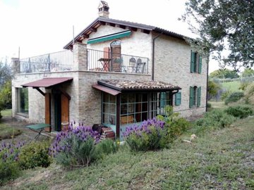 1 - Acquaviva Picena, Property