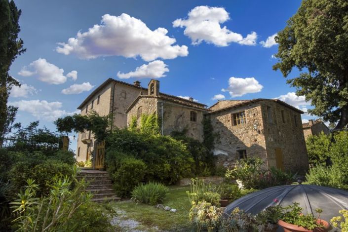 Image No.1-Villa de 12 chambres à vendre à Volterra