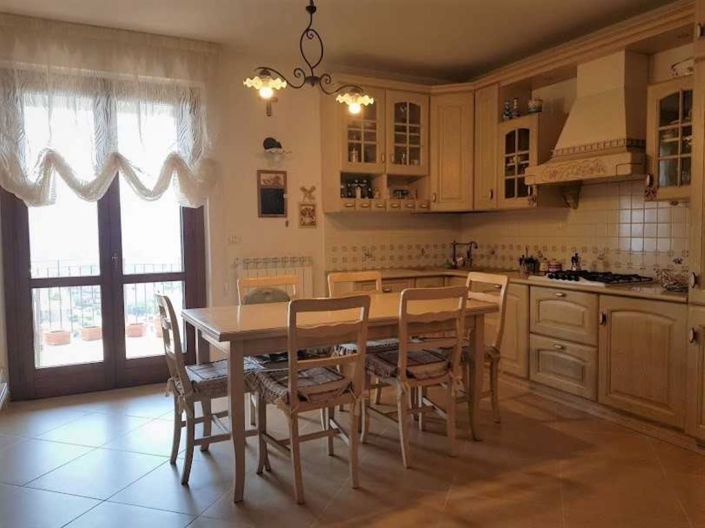 Image No.6-3 Bed Apartment for sale