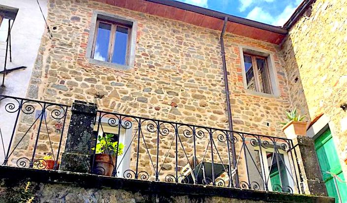 Image No.2-4 Bed Semi-Detached for sale