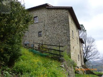 4805-castel-san-niccolo-a2h