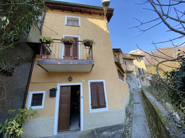 1 - Tremezzo, Semi-Detached