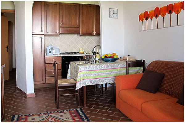 Image No.5-Appartement de 2 chambres à vendre à Capo Vaticano