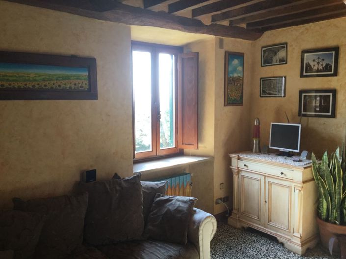 Image No.5-Propriété de 4 chambres à vendre à Lucca