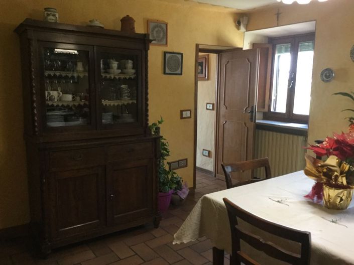 Image No.6-Propriété de 4 chambres à vendre à Lucca