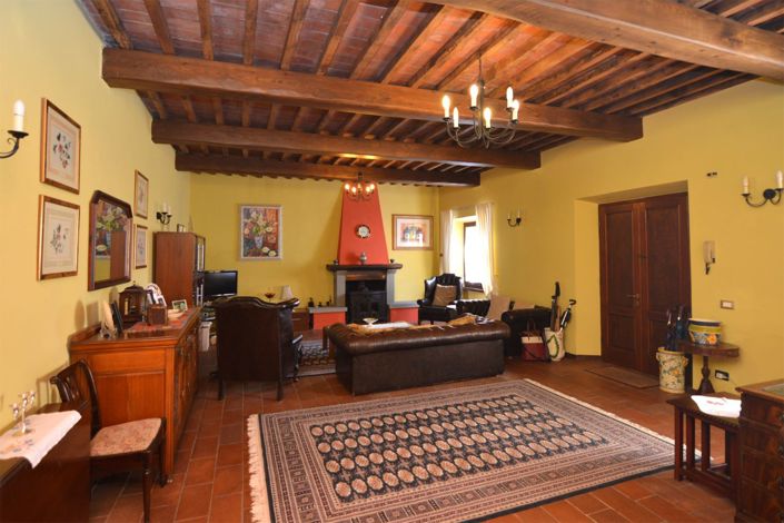 Image No.2-Propriété de 4 chambres à vendre à Barga