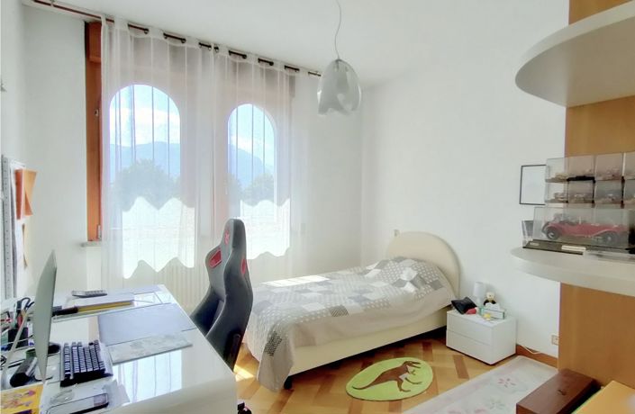 Image No.7-6 Bed Villa for sale