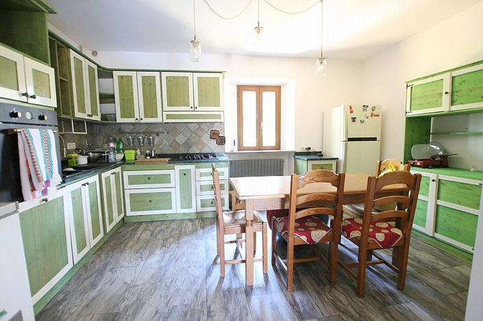 Image No.5-3 Bed Semi-Detached for sale