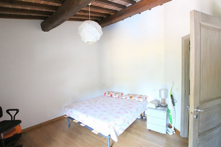 Image No.9-3 Bed Semi-Detached for sale