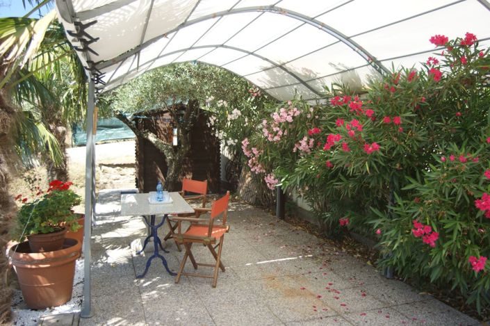 Image No.19-3 Bed Property for sale