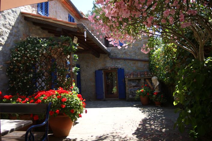 Image No.2-3 Bed Property for sale