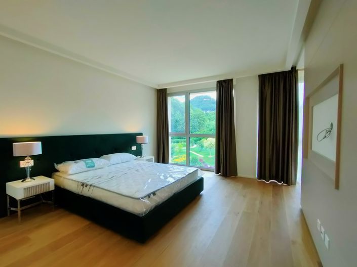 Image No.10-3 Bed Apartment for sale