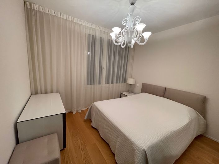 Image No.9-3 Bed Apartment for sale