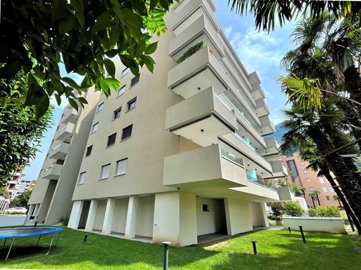 1 - Lugano, Appartement