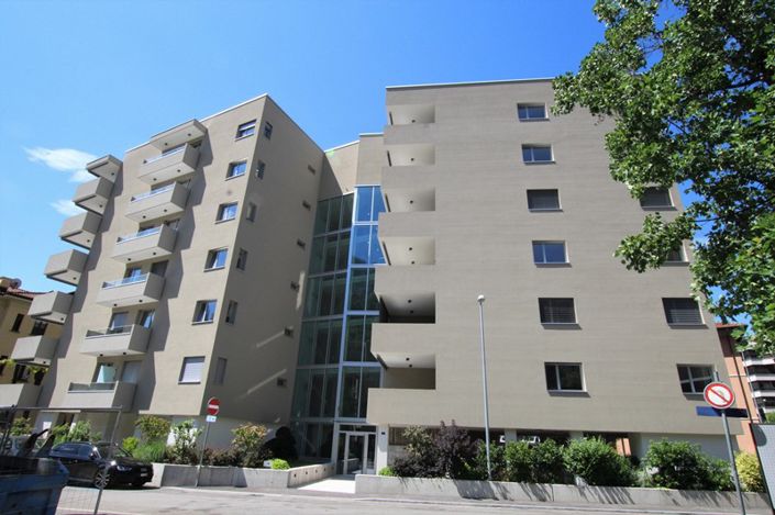 Image No.2-4 Bed Apartment for sale