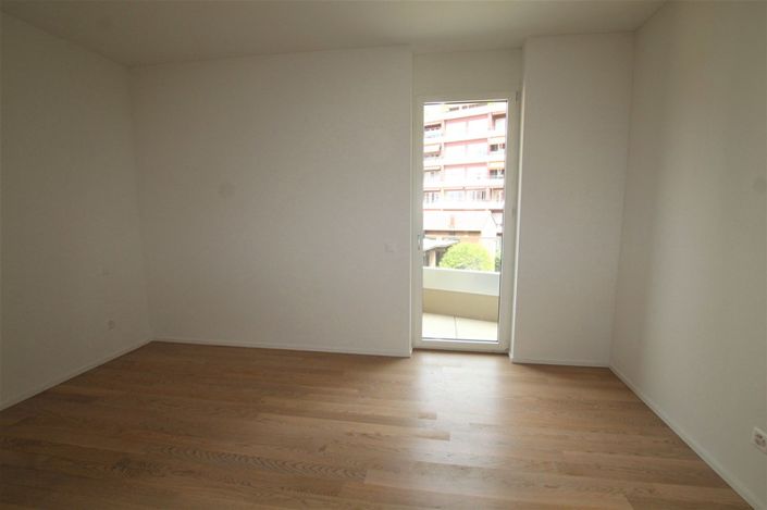 Image No.8-4 Bed Apartment for sale