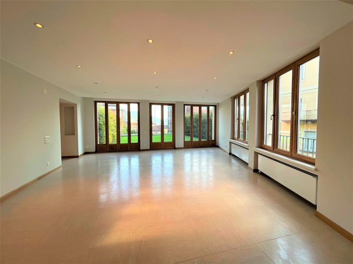 Image No.5-3 Bed Apartment for sale