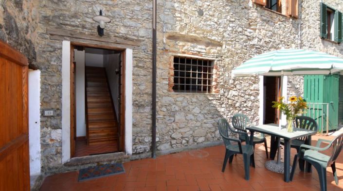 Image No.1-Maison de 2 chambres à vendre à Gallicano