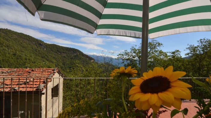 Image No.13-2 Bed House for sale