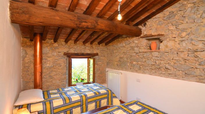 Image No.9-2 Bed House for sale